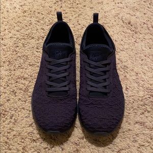 Navy APL Techloom Phantom Gym Shoes